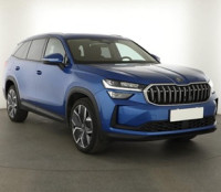 Sekundární trh zůstal silný. Nabídka rostla a vyjednávací síla se během roku proměňovala