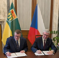 Saskatchewan a Česko posilují energetickou a surovinovou bezpečnost. Podepsaly memorandum