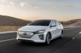 IONIQ 2020 se svěžím designem, vylepšeným interiérem a delším dojezdem slaví premiéru na americkém trhu